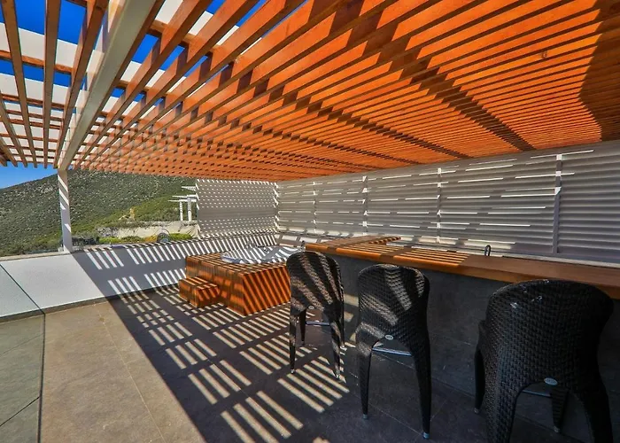 فيلة Lapis - Kalkan